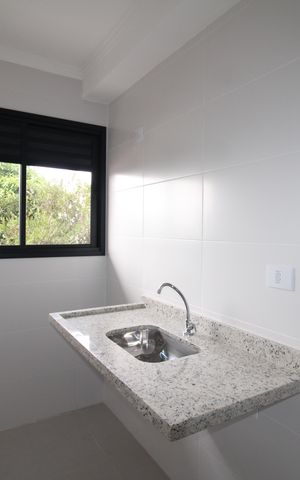 Apartamento à venda com 37m², 2 quartos e sem vagaSala / Cozinha