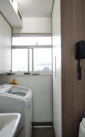 Apartamento à venda com 56m², 2 quartos e 1 vagaÁrea de Serviço