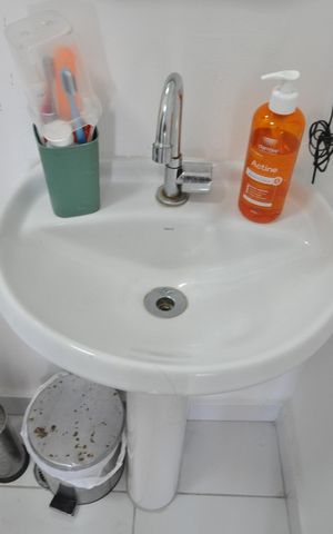Apartamento à venda com 32m², 2 quartos e sem vagaBanheiro
