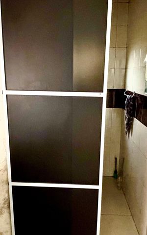 Casa à venda com 420m², 6 quartos e 6 vagasBanheiro 5