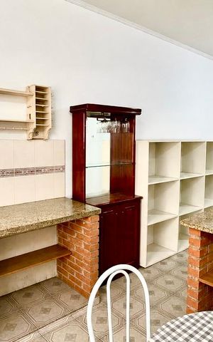 Casa à venda com 420m², 6 quartos e 6 vagasSala de jantar 