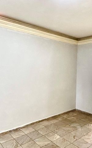 Casa à venda com 420m², 6 quartos e 6 vagasSala 1