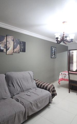 Casa à venda com 126m², 3 quartos e 2 vagasSala