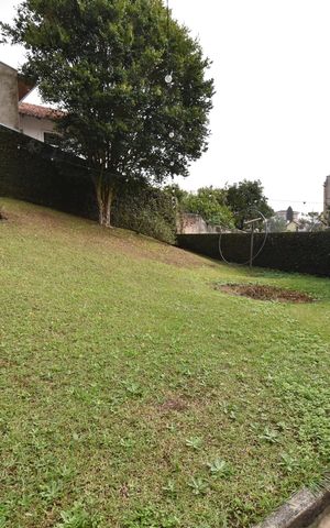 Casa à venda com 330m², 5 quartos e 5 vagasÁrea externa