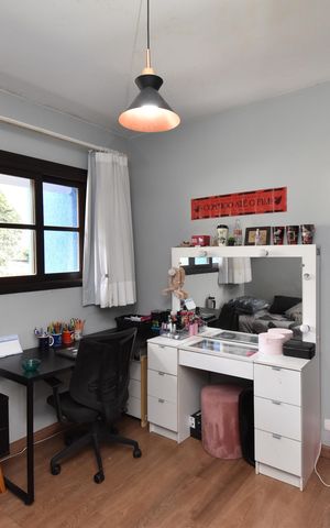Casa à venda com 330m², 5 quartos e 5 vagasQuarto 3