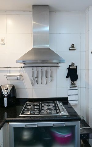 Apartamento à venda com 93m², 2 quartos e 2 vagasCozinha