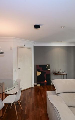 Apartamento à venda com 93m², 2 quartos e 2 vagasSala