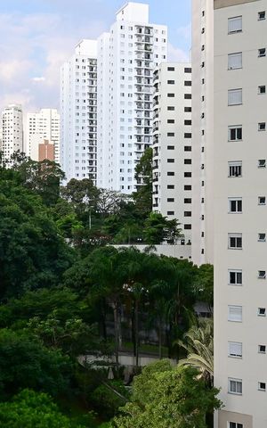 Apartamento à venda com 93m², 2 quartos e 2 vagasVista