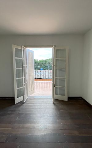 Casa à venda com 121m², 3 quartos e 2 vagas Casa à venda com 121m², 3 quartos e 2 vagasQuarto 2