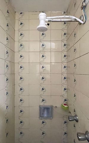 Casa à venda com 121m², 3 quartos e 2 vagas Casa à venda com 121m², 3 quartos e 2 vagasBanheiro 1