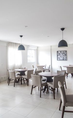 Apartamento para alugar com 61m², 2 quartos e 1 vaga Apartamento para alugar com 61m², 2 quartos e 1 vagaÁrea comum - Salão de festas