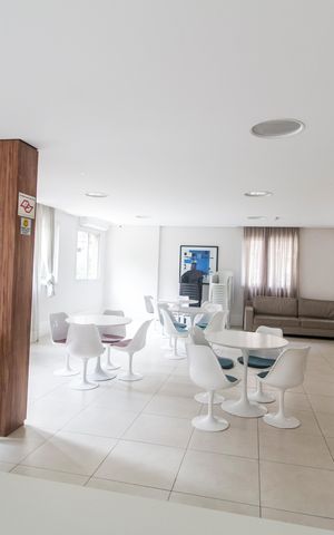 Apartamento para alugar com 61m², 2 quartos e 1 vaga Apartamento para alugar com 61m², 2 quartos e 1 vagaÁrea comum - Salão de festas