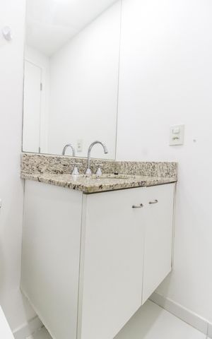 Apartamento para alugar com 61m², 2 quartos e 1 vaga Apartamento para alugar com 61m², 2 quartos e 1 vagaBanheiro da Suíte