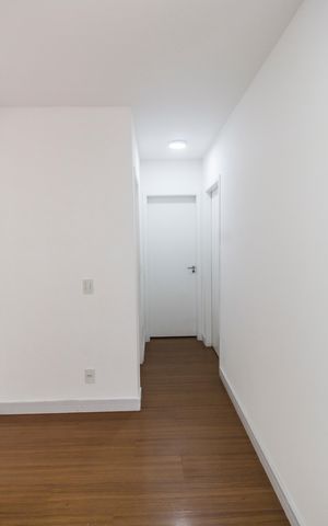 Apartamento para alugar com 61m², 2 quartos e 1 vaga Apartamento para alugar com 61m², 2 quartos e 1 vagaCorredor