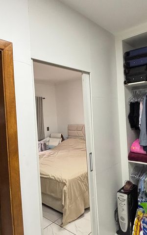 Casa à venda com 247m², 3 quartos e 7 vagas Casa à venda com 247m², 3 quartos e 7 vagasSuite Closet