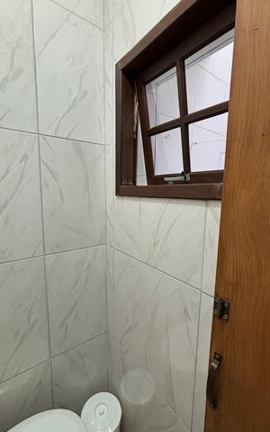 Casa à venda com 247m², 3 quartos e 7 vagas Casa à venda com 247m², 3 quartos e 7 vagasGaragem - Banheiro