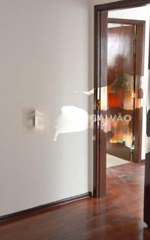 Casa à venda com 250m², 4 quartos e 3 vagas