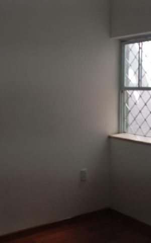Casa à venda com 250m², 4 quartos e 3 vagas