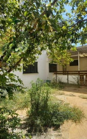 Casa à venda com 107m², 3 quartos e 2 vagas