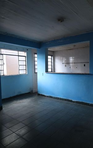 Casa à venda com 80m², 2 quartos e 2 vagasQuarto 1 suíte