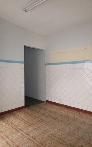 Casa à venda com 80m², 2 quartos e 2 vagasCozinha