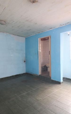 Casa à venda com 80m², 2 quartos e 2 vagasQuarto 1 suíte