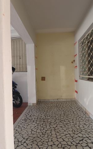 Casa à venda com 80m², 2 quartos e 2 vagasQuintal