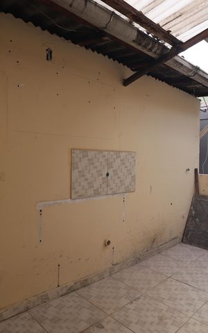 Casa à venda com 80m², 2 quartos e 2 vagasÁrea de Serviço