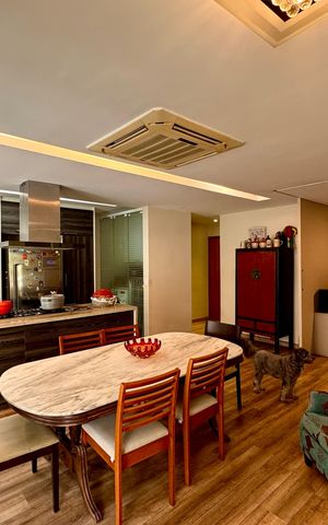Apartamento à venda com 117m², 2 quartos e 2 vagas Apartamento à venda com 117m², 2 quartos e 2 vagasSala/cozinha