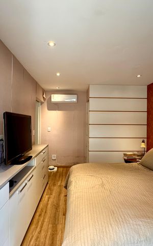 Apartamento à venda com 117m², 2 quartos e 2 vagas Apartamento à venda com 117m², 2 quartos e 2 vagasSuíte