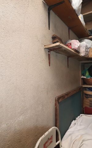 Casa à venda com 107m², 2 quartos e 2 vagasDepósito