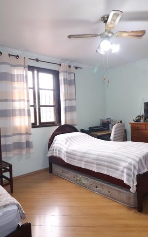 Casa à venda com 107m², 2 quartos e 2 vagasQuarto 2