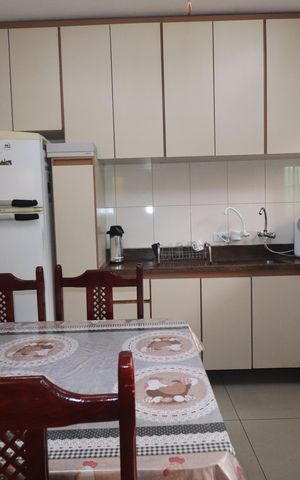 Casa à venda com 107m², 2 quartos e 2 vagasCozinha