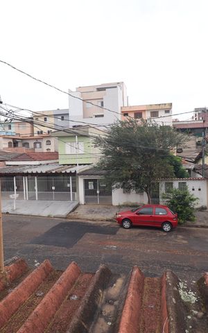 Casa à venda com 107m², 2 quartos e 2 vagasVista Quarto 2