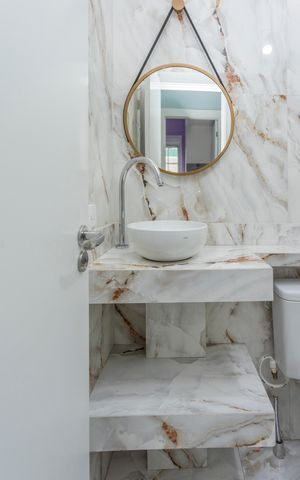 Apartamento para alugar com 37m², 2 quartos e sem vagaBanheiro