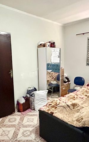 Casa à venda com 235m², 3 quartos e 3 vagas Casa à venda com 235m², 3 quartos e 3 vagasQuarto 2