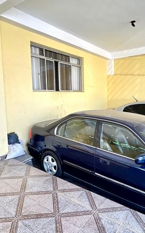 Casa à venda com 235m², 3 quartos e 3 vagas Casa à venda com 235m², 3 quartos e 3 vagasChurrasqueira