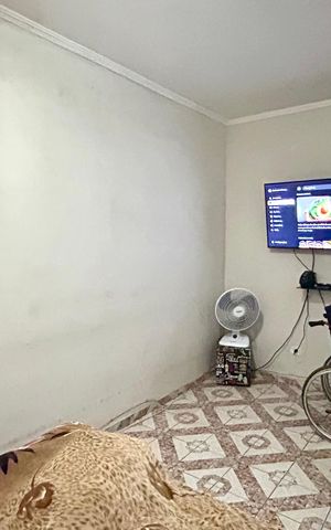 Casa à venda com 235m², 3 quartos e 3 vagas Casa à venda com 235m², 3 quartos e 3 vagasQuarto 2