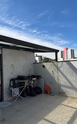 Apartamento à venda com 124m², 2 quartos e 1 vaga Apartamento à venda com 124m², 2 quartos e 1 vagaCobertura