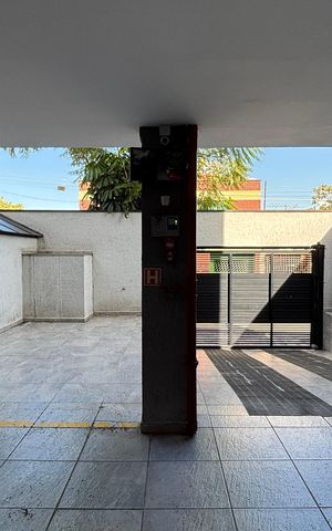 Apartamento à venda com 124m², 2 quartos e 1 vaga Apartamento à venda com 124m², 2 quartos e 1 vagaGaragem
