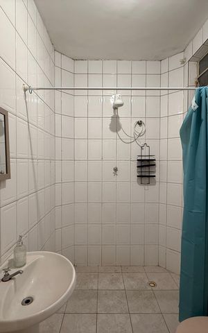 Apartamento à venda com 95m², 3 quartos e sem vaga Apartamento à venda com 95m², 3 quartos e sem vagaBanheiro