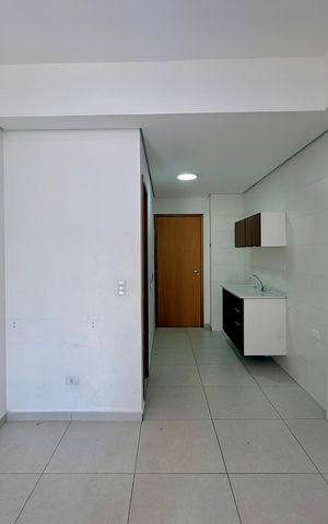 Studio à venda com 30m², 1 quarto e sem vaga Studio à venda com 30m², 1 quarto e sem vagaSala