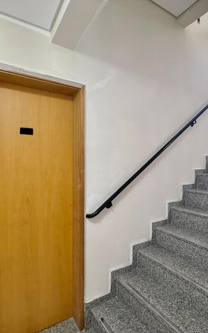 Studio à venda com 30m², 1 quarto e sem vaga Studio à venda com 30m², 1 quarto e sem vagaHall Apartamento