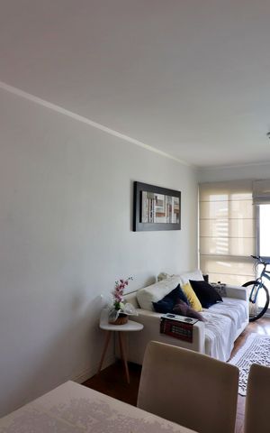 Apartamento à venda com 76m², 3 quartos e sem vagaSala 