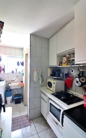 Apartamento à venda com 76m², 3 quartos e sem vagaCozinha e Área de Serviço