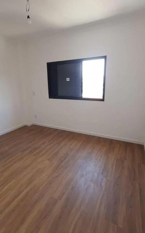 Casa à venda com 170m², 3 quartos e 2 vagas