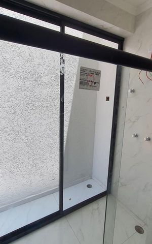 Casa à venda com 170m², 3 quartos e 2 vagas