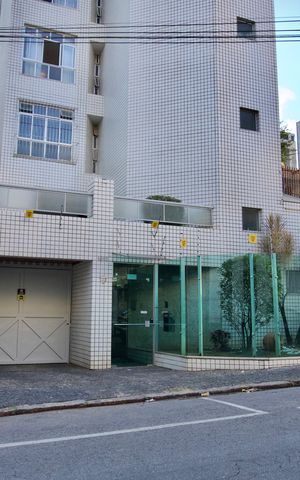 Apartamento à venda com 120m², 4 quartos e 2 vagas Apartamento à venda com 120m², 4 quartos e 2 vagasFachada do Prédio