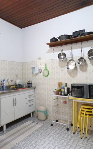 Casa para alugar com 170m², 2 quartos e 2 vagasCozinha