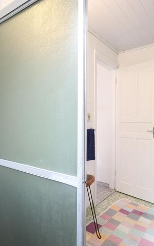 Casa para alugar com 170m², 2 quartos e 2 vagasBanheiro